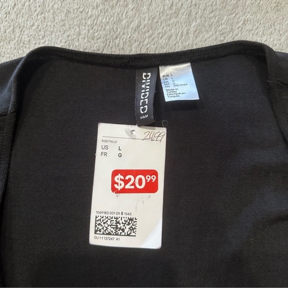 H&M top - Picture 3 of 4